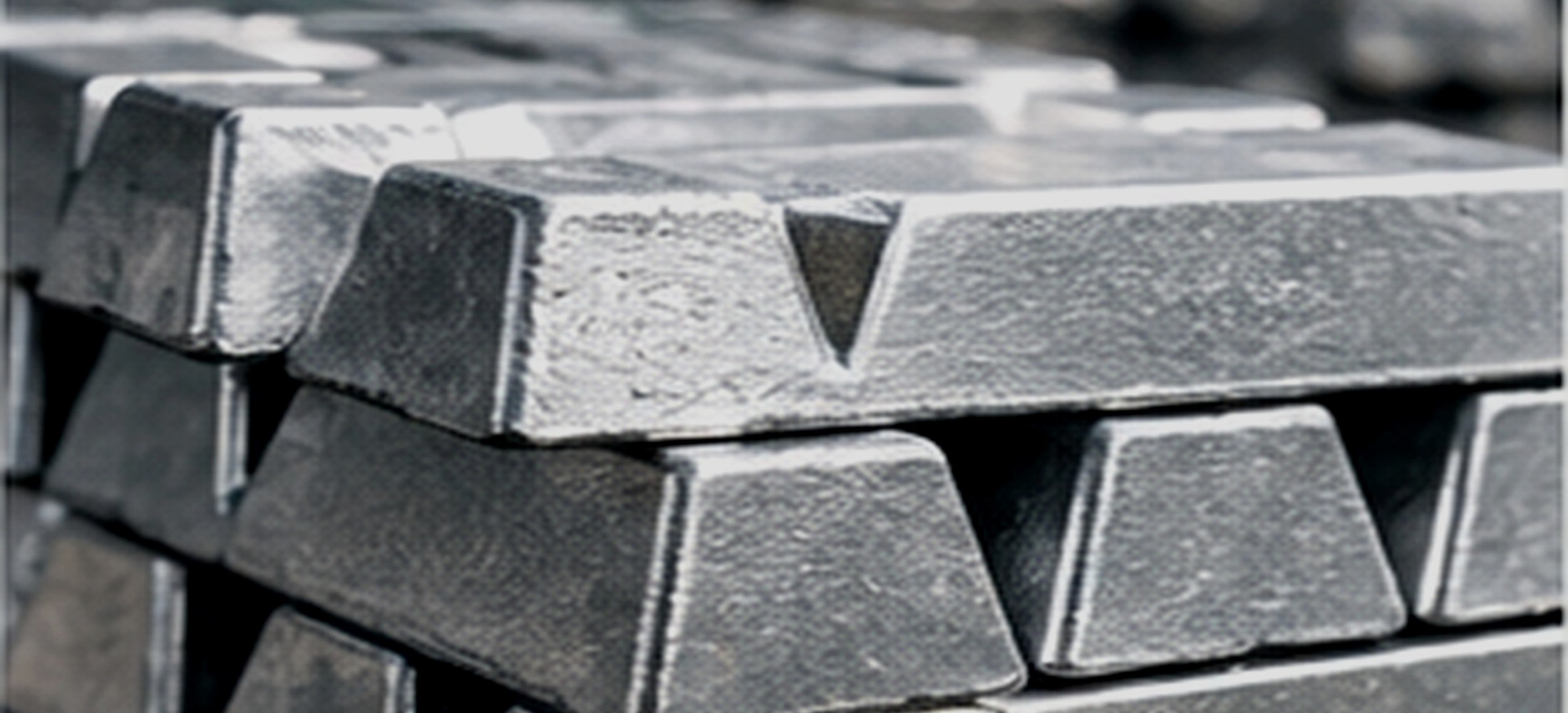 How secondary aluminium supports industrial decarbonisation header image